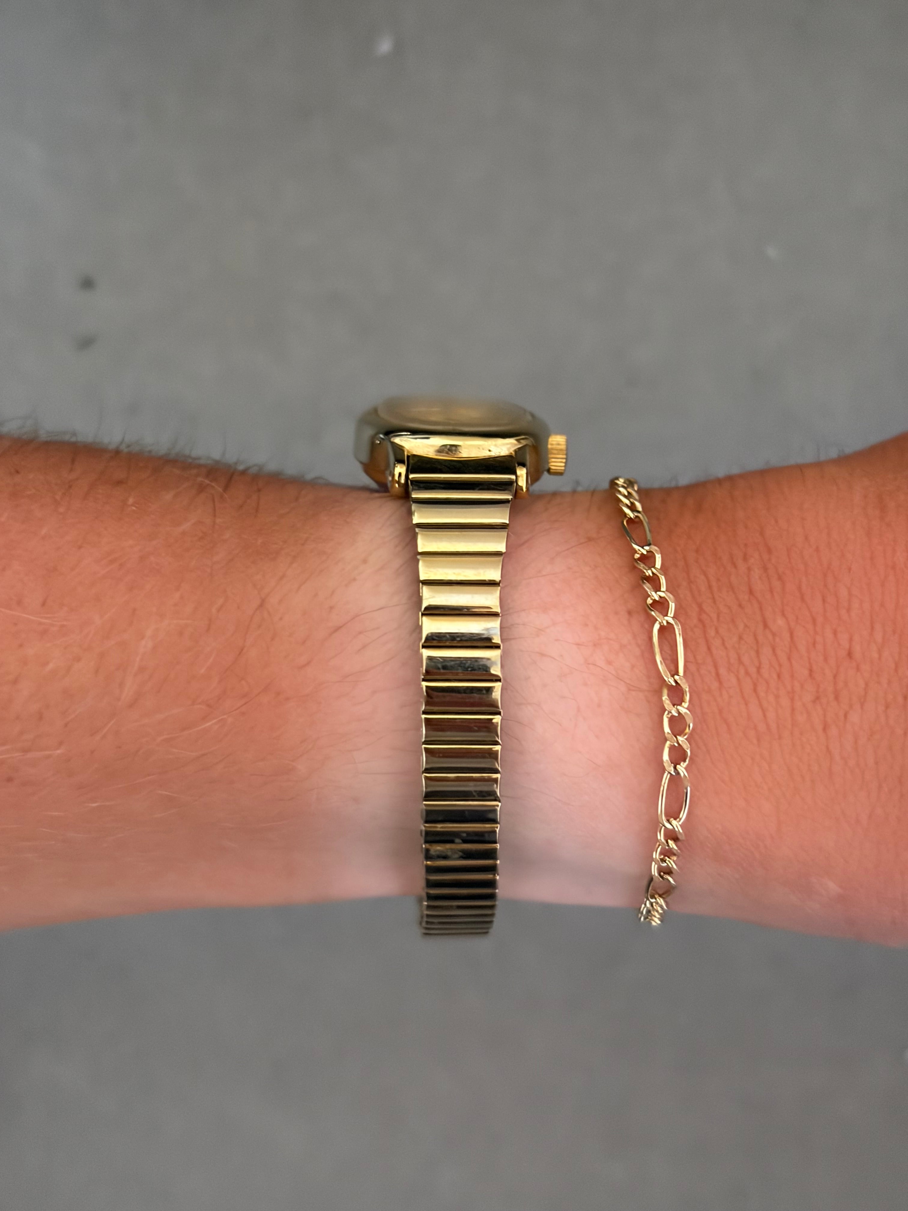 Anna Watch