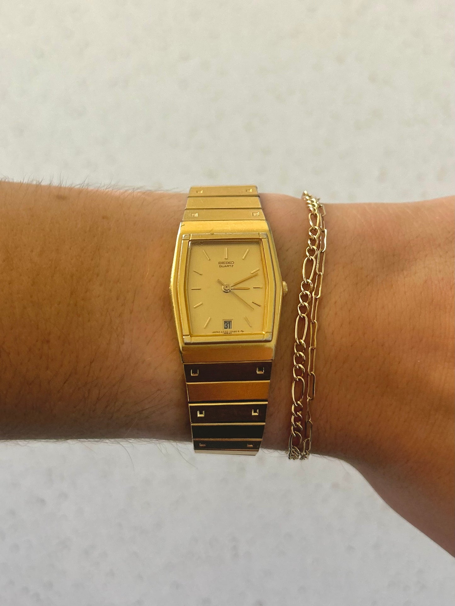 Shiny Gold Flat Seiko Watch